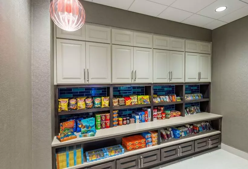 هتل Homewood Suites By Hilton Orlando Nearest Universal Studios