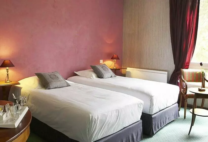 ホテル Hostellerie des 3 Mousquetaires