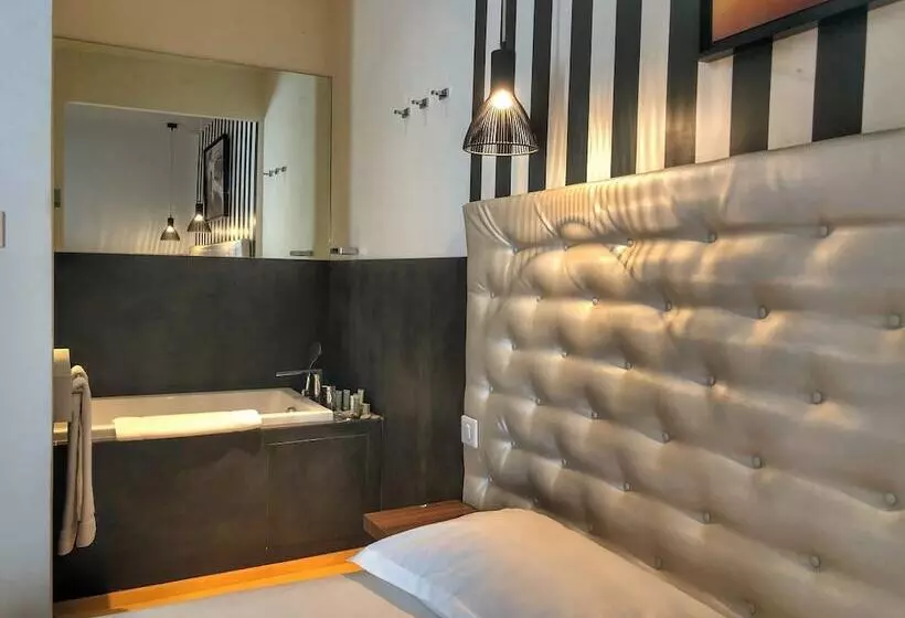 فندق Le Pré Du Moulin Maison Alonso Hôtel & Restaurant