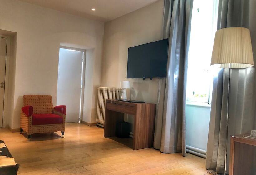 فندق Le Pré Du Moulin   Maison Alonso   Hôtel & Restaurant