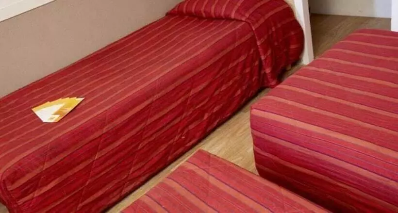 ホテル Heco Lyon Sud Vienne