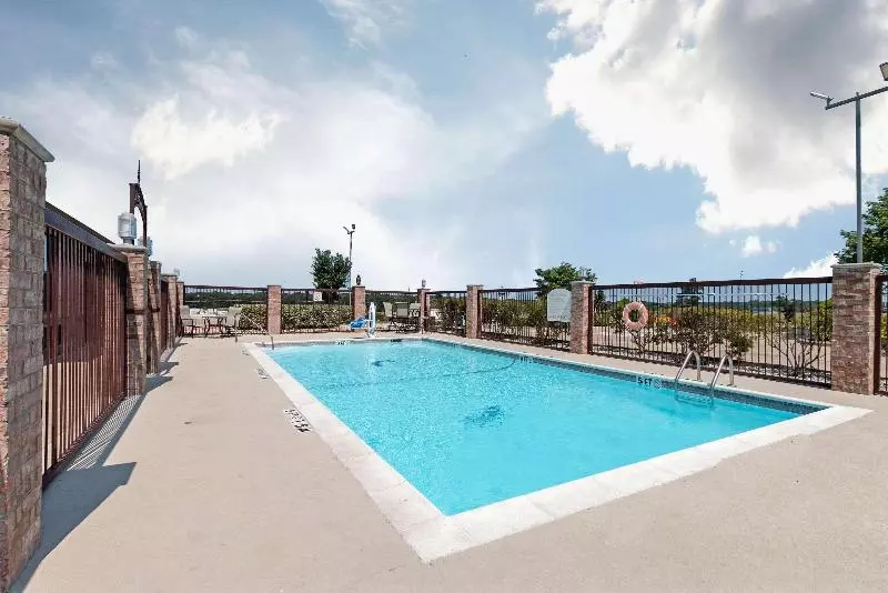 فندق Quality Inn Buffalo