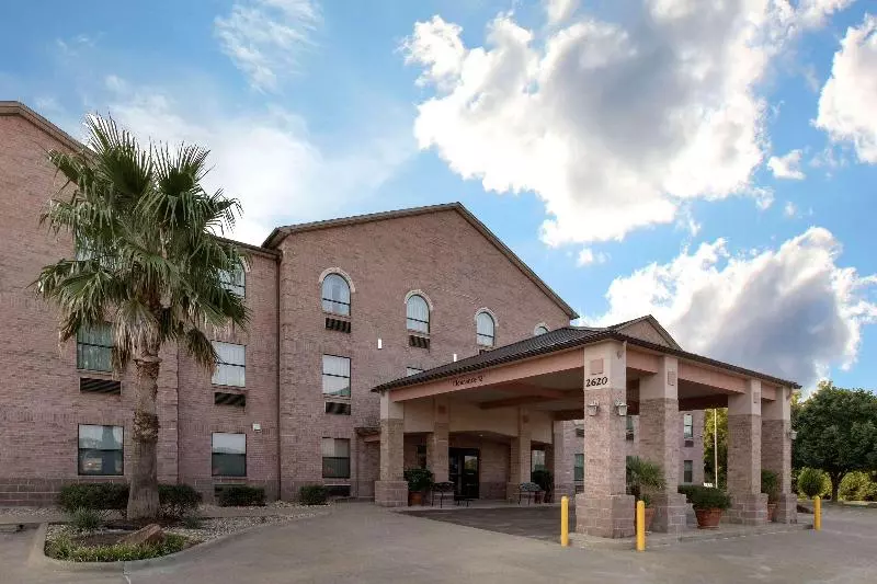 فندق Quality Inn Buffalo