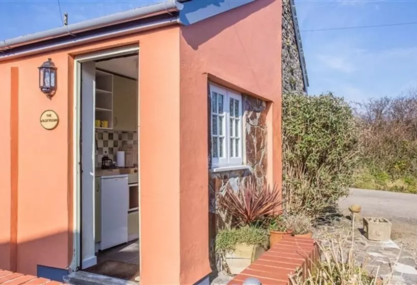 Cheristow Farm Cottages