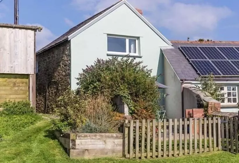 Cheristow Farm Cottages