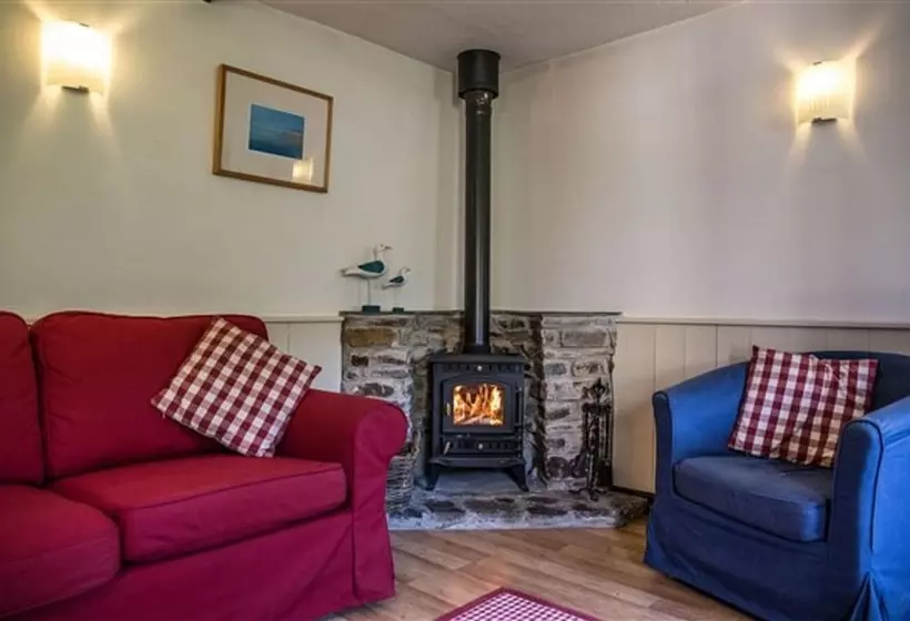 Cheristow Farm Cottages