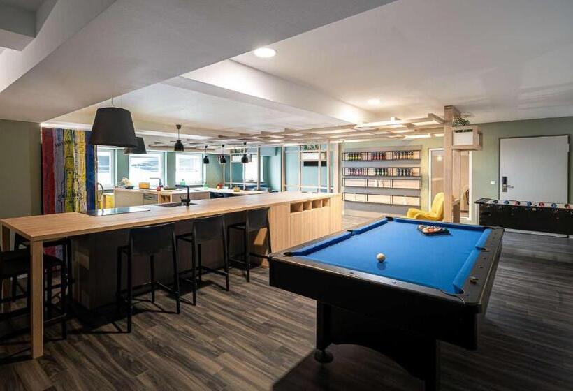 Elaya Hotel Oberhausen Ehemals Ana Living Oberhausen By Arthotel Ana