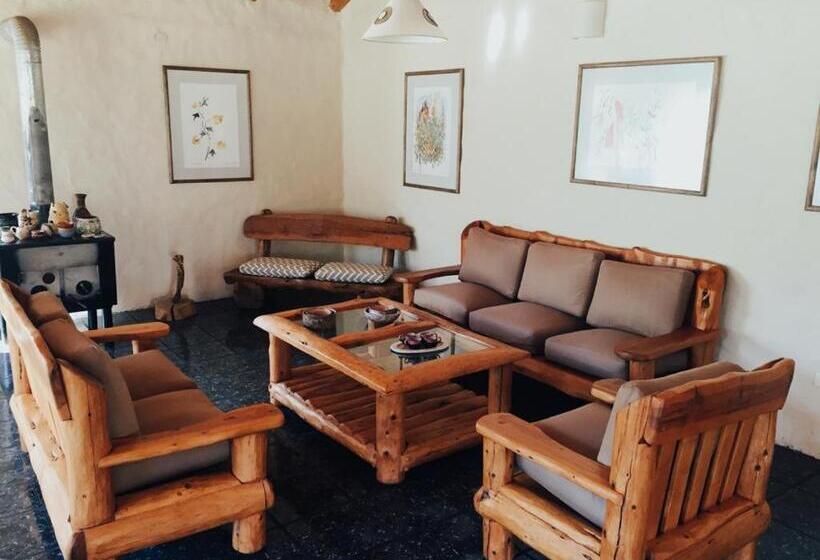 הוסטל Hostería De Montaña Las Pataguas