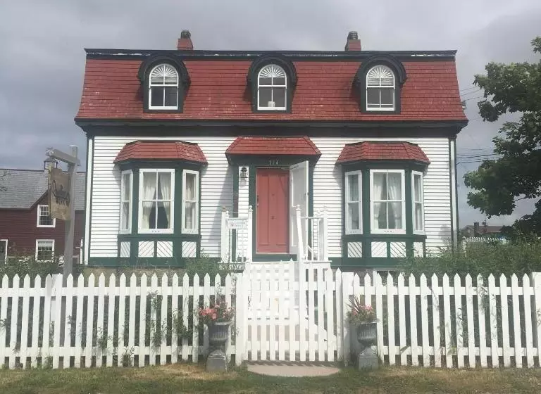 Majatalo Russelltown Inn