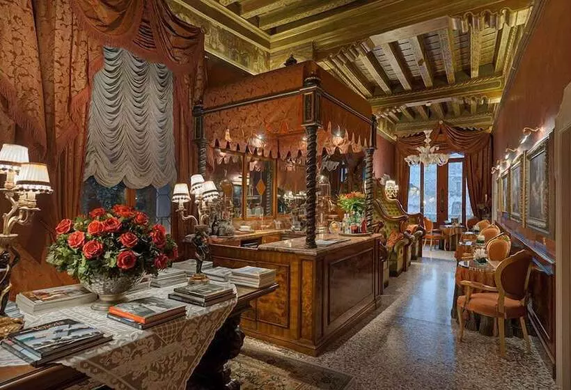 هتل Al Ponte Antico