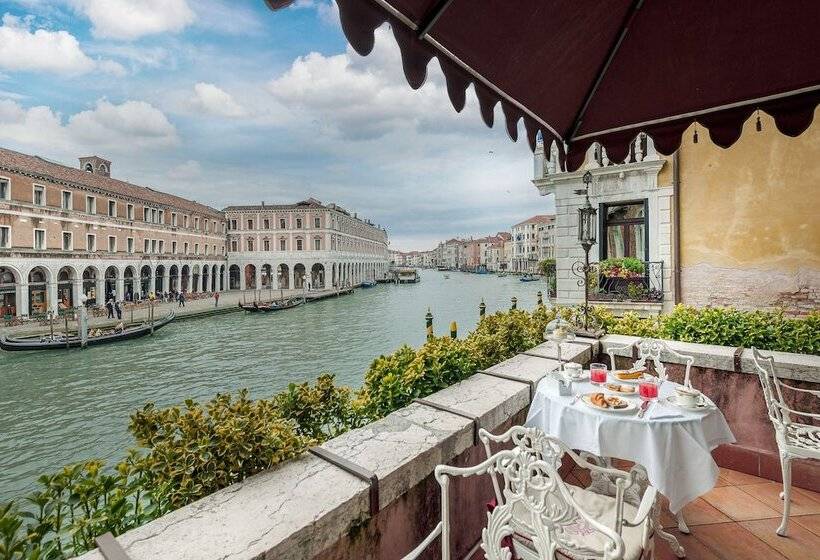 هتل Al Ponte Antico