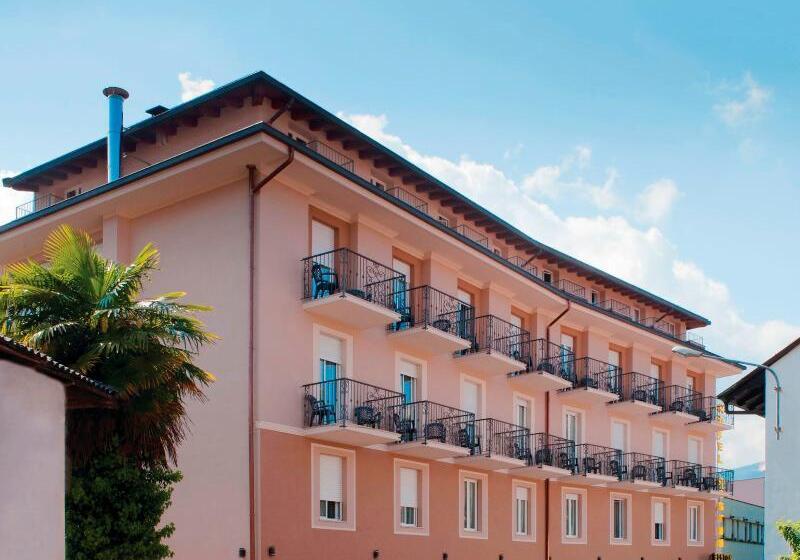 בית מלון כפרי Boston