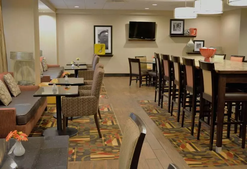 호텔 Comfort Inn, Cleveland South Richfield