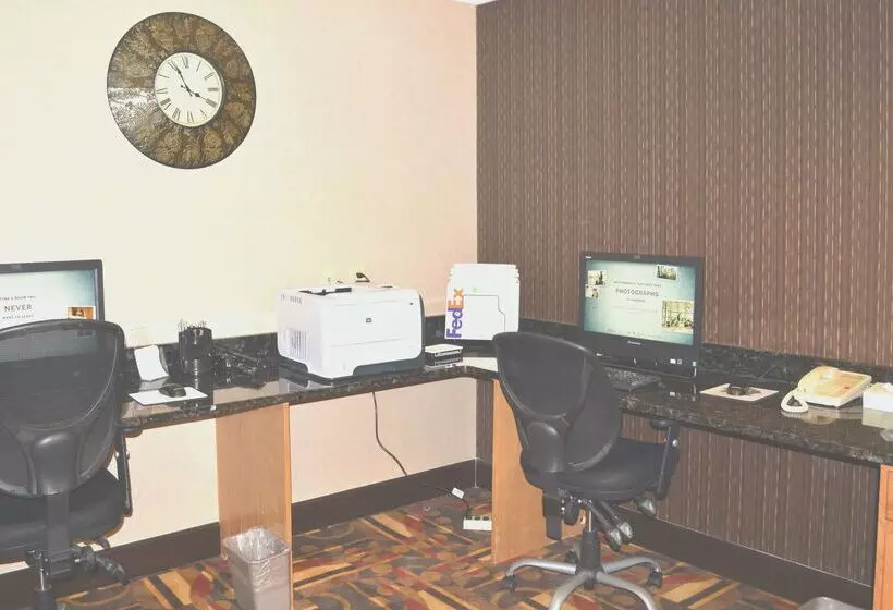 호텔 Comfort Inn, Cleveland South Richfield