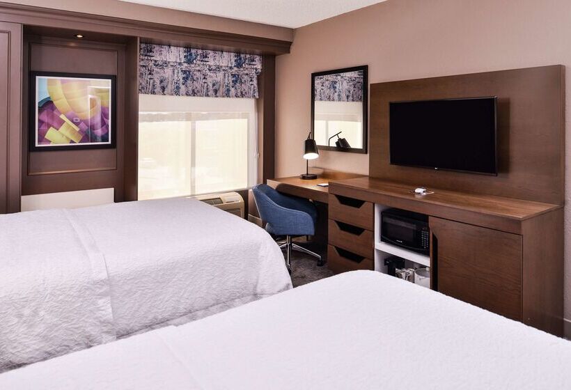 هتل Hampton Inn Albuquerqueuniversity/midtown