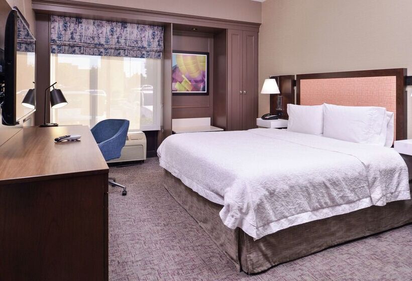 هتل Hampton Inn Albuquerqueuniversity/midtown