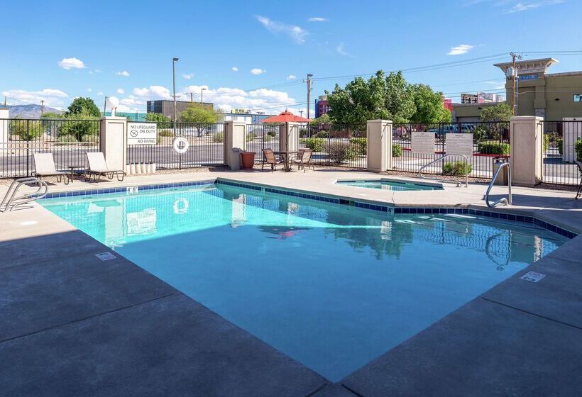 هتل Hampton Inn Albuquerqueuniversity/midtown