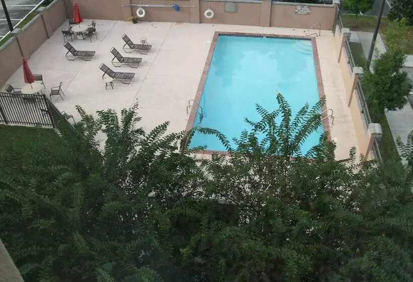 호텔 Hampton Inn & Suites Lafayette