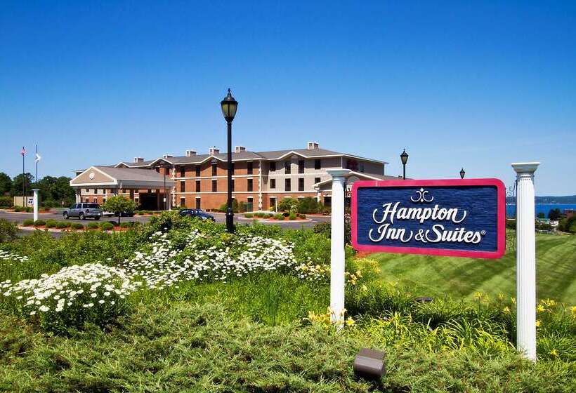 ホテル Hampton Inn & Suites By Hilton Petoskey