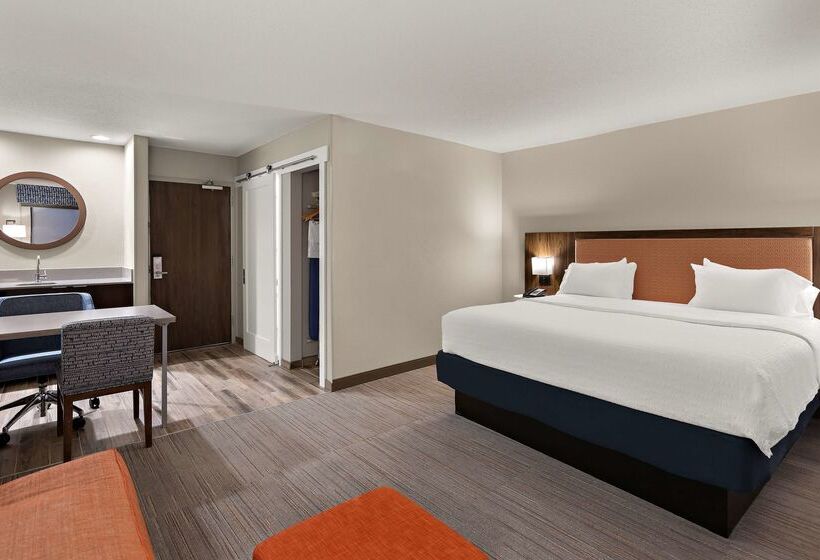 ホテル Hampton Inn & Suites By Hilton Petoskey
