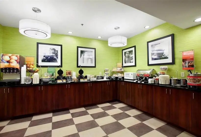 ホテル Hampton Inn Atlantastockbridge