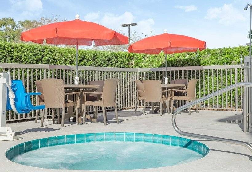 هتل Hampton Inn Debary/deltona