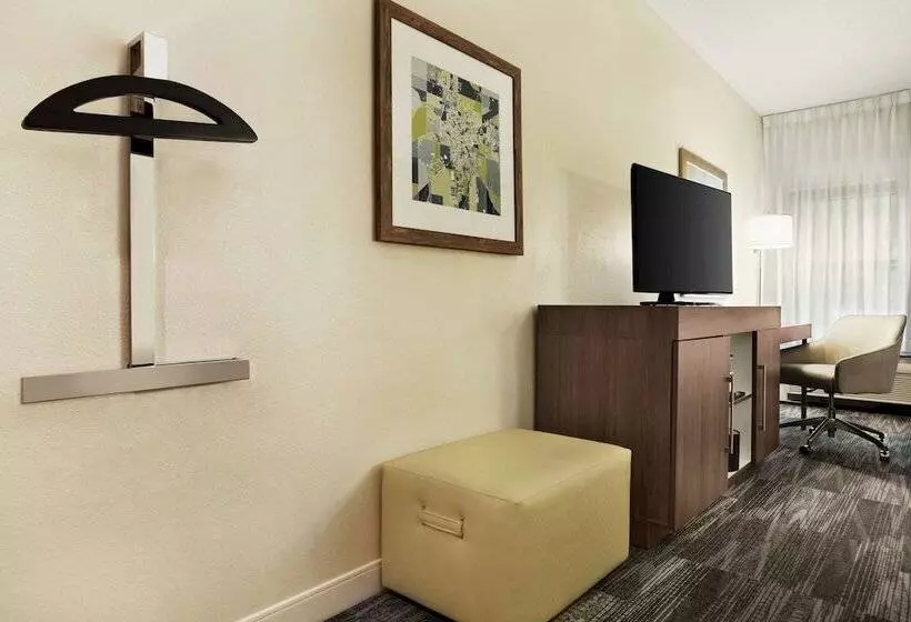 ホテル Hampton Inn Findlay