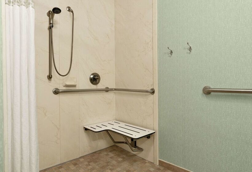 호텔 Hampton Inn Franklin / Milford