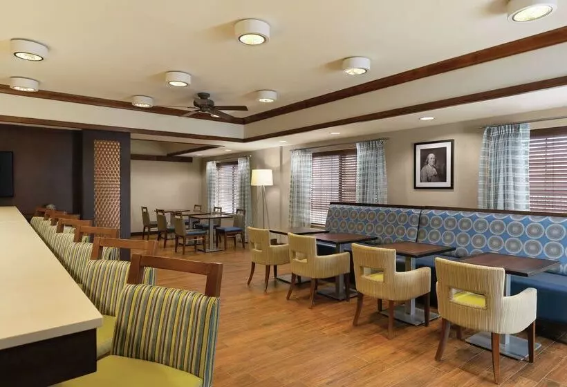 호텔 Hampton Inn Franklin / Milford