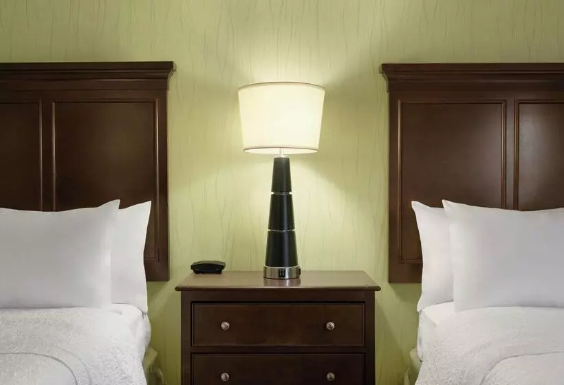 호텔 Hampton Inn Franklin / Milford