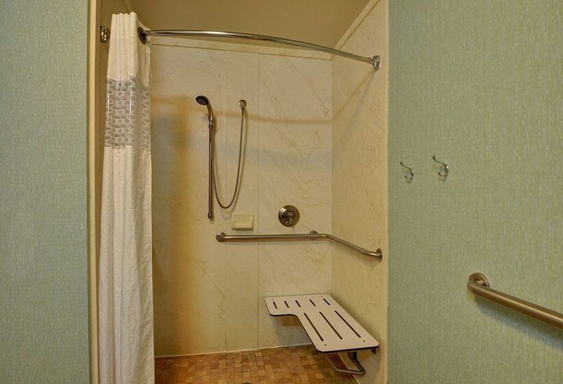 호텔 Hampton Inn Franklin / Milford