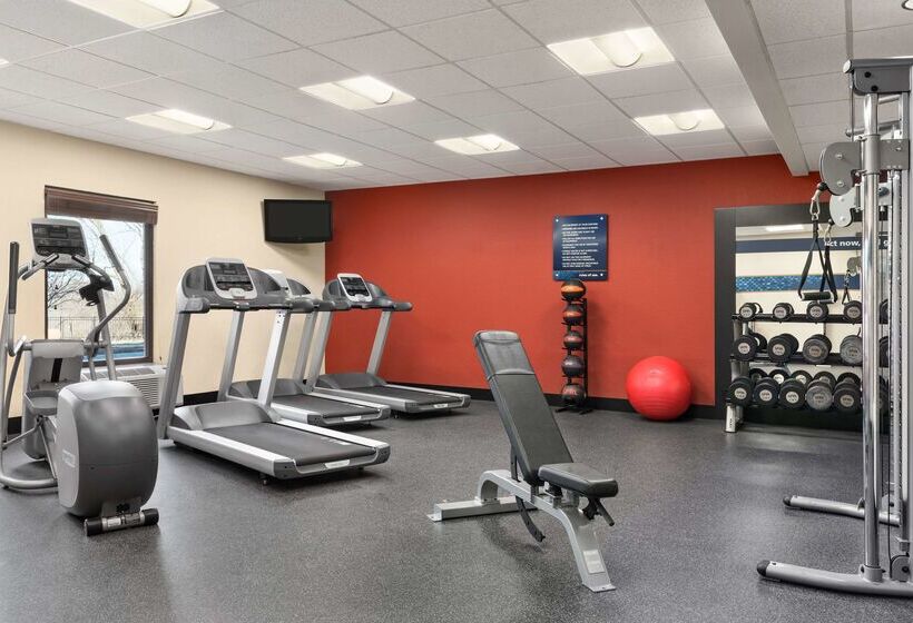 فندق Hampton Inn Lawrence
