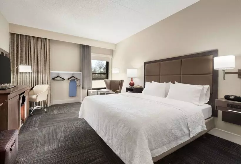 호텔 Hampton Inn Lawrence