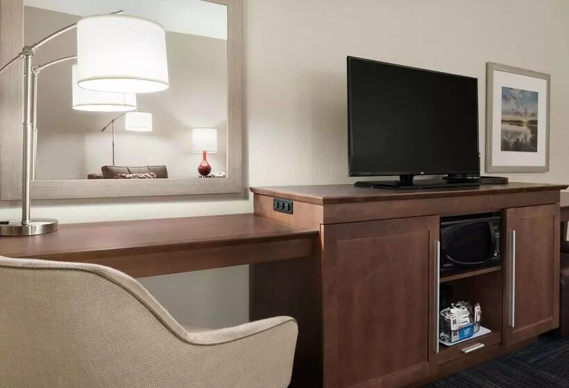 호텔 Hampton Inn Lawrence