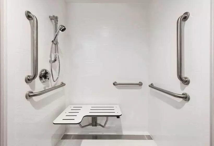 호텔 Hampton Inn Lawrence