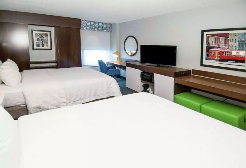 هتل Hampton Inn Metairie