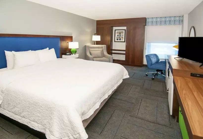 هتل Hampton Inn Metairie