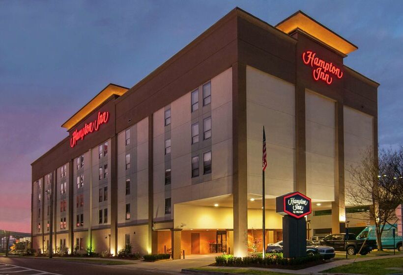فندق Hampton Inn Metairie