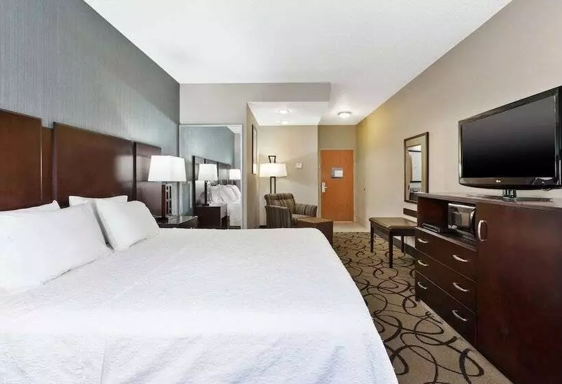 בית מלון כפרי Hampton Inn Monroe