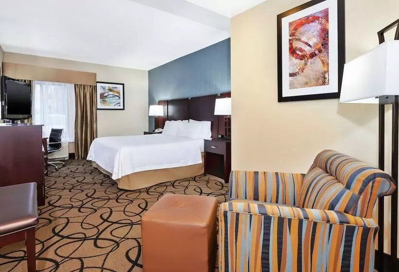 בית מלון כפרי Hampton Inn Monroe
