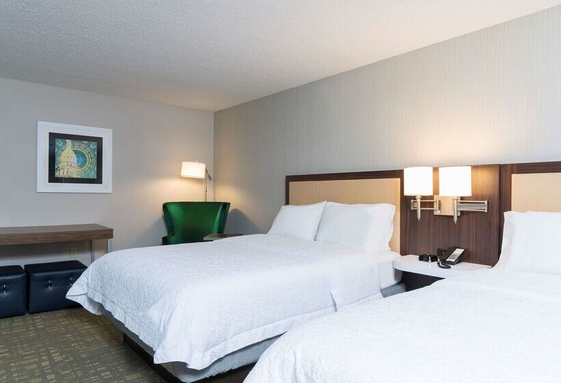 בית מלון כפרי Hampton Inn & Suites East Lansing/okemos