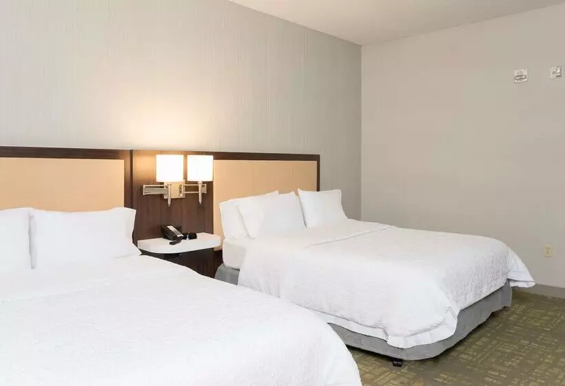 호텔 Hampton Inn & Suites East Lansing/okemos