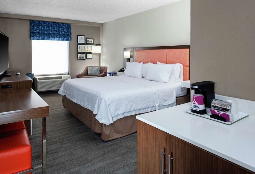 فندق Hampton Inn Woodbridge