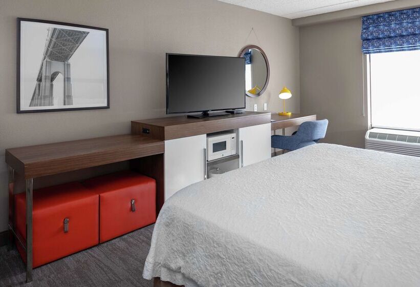 فندق Hampton Inn Woodbridge