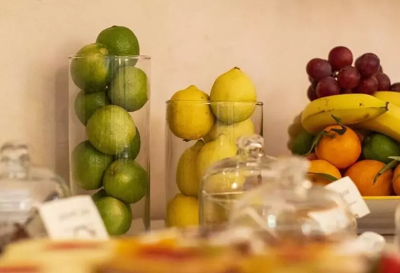 ホテル La Locanda