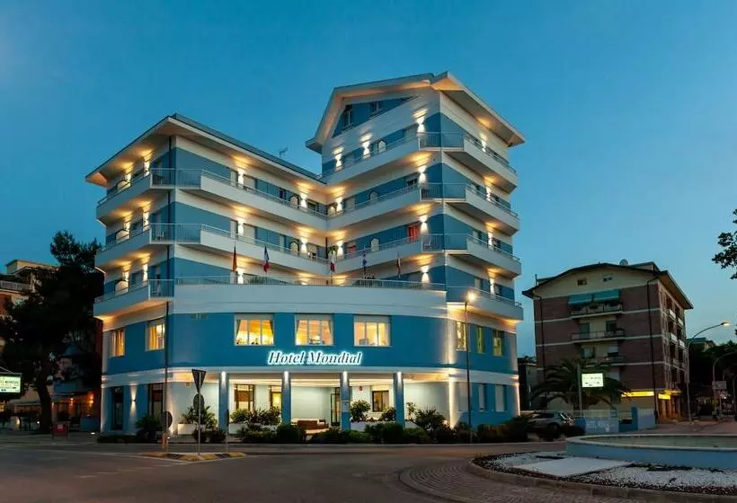 فندق Mondial