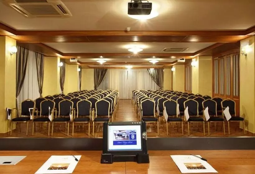 Sport Village Hotel & Spa