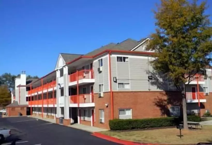 호텔 Stay Inn & Suites   Stockbridge