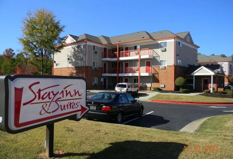 호텔 Stay Inn & Suites   Stockbridge