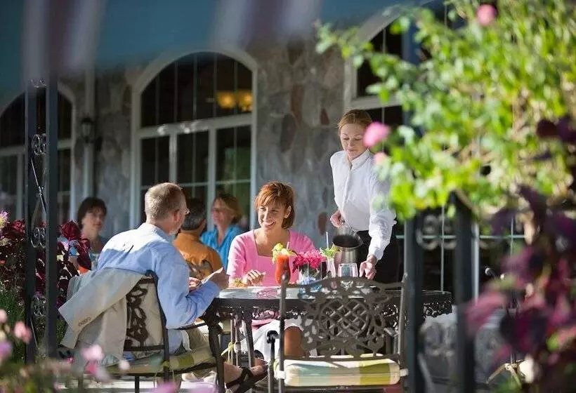 ホテル The Osthoff Resort